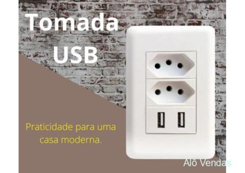 Tomada dupla de parede com entrada USB para carregar Celular entre outros